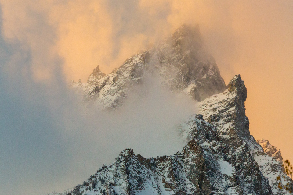 Mountains in the Mist